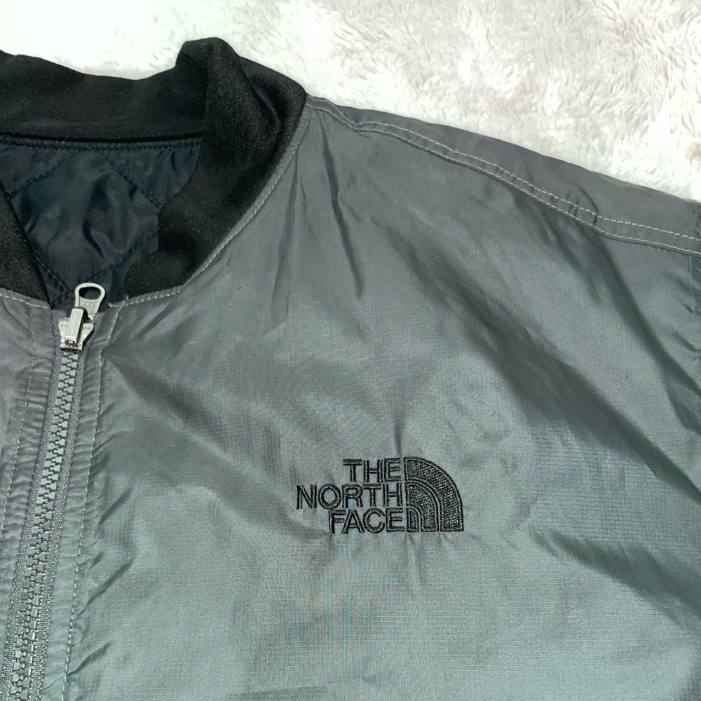 The Northface Reversible Jacket - Picture 4 of 6